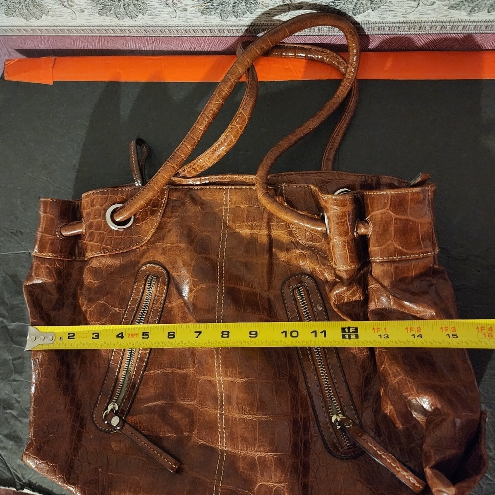 Elle Embossed Brown Vinyl Shoulder Bag - Picture 12 of 13